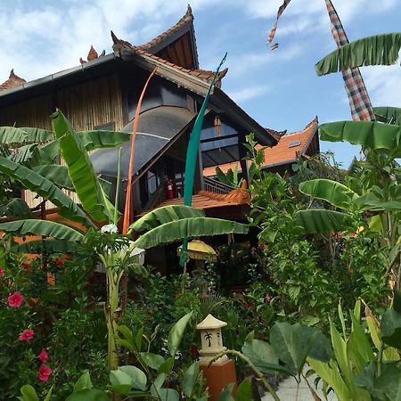 Mahogany Cottage Gili Meno Room photo