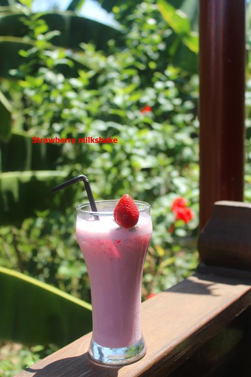 Mahogany Cottage Gili Meno Exterior photo