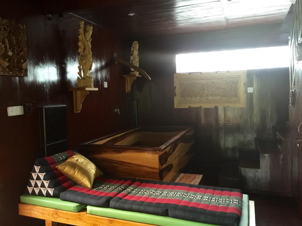 Mahogany Cottage Gili Meno Room photo